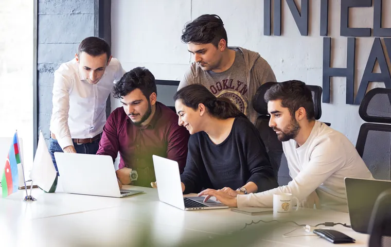 Netilligence developers shaping a custom Odoo module with a client